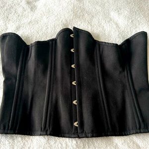 Under Bust corset